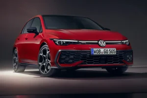 Novo Golf 2024: 50 anos de história em um carro mais completo do que nunca