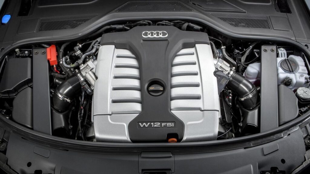 VW e Audi Adiam Metas de Elétricos na Europa com Novos Investimentos em Motores a Combustão