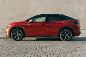 Volkswagen ID. Era 5S: Híbrido Plug-in Revolucionário Promete Autonomia Extrema de 2.000 Km