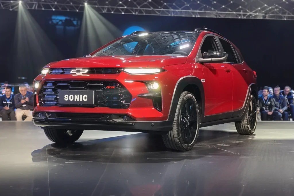 Novo Chevrolet Sonic Supera Expectativas e Torna-se Recorde de Vendas da Marca no Brasil em Lançamento Histórico