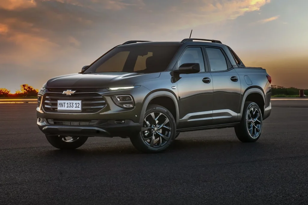 Chevrolet Montana 2027 Aprimorada: Acabamento Interno e Equipamentos Reforçam Competição das Picapes