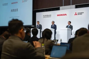 Honda, Nissan e Mitsubishi Negociam Cérebro Eletrônico Comum para Reduzir Custos e Competir com Gigantes Chineses e Tesla Honda, Nissan e Mitsubishi Negociam Cérebro Eletrônico carroemercado
