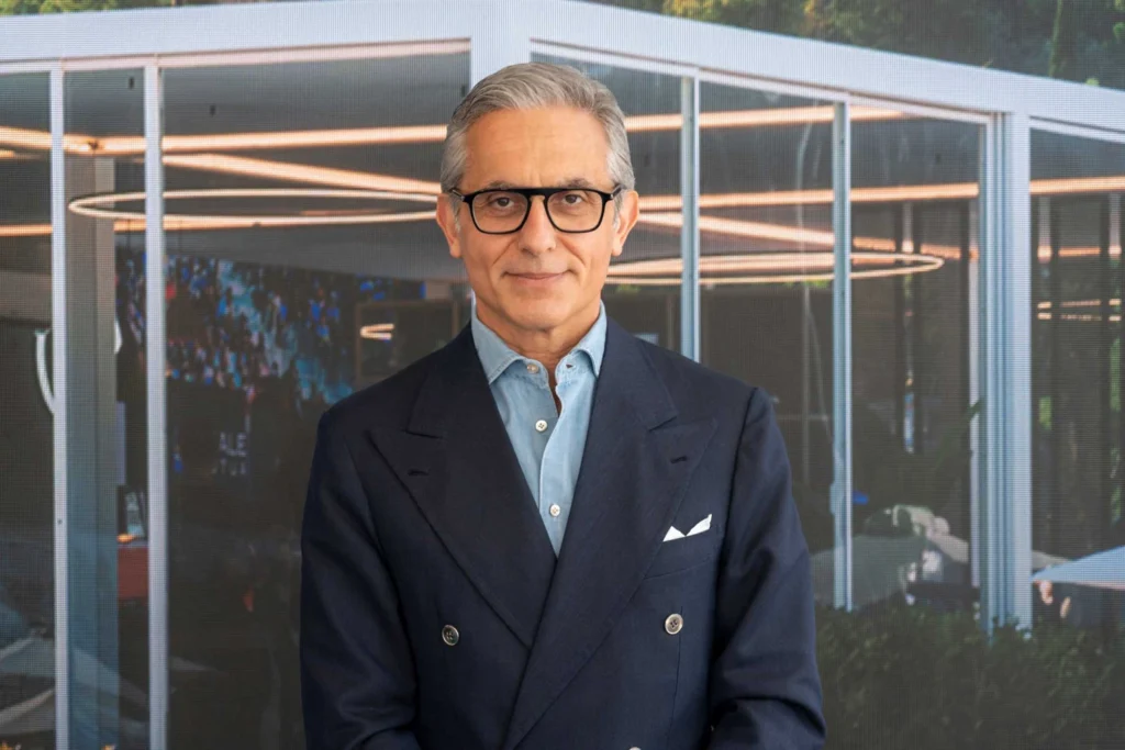 Massimiliano Di Silvestre Ferrari Luce carroemercado
