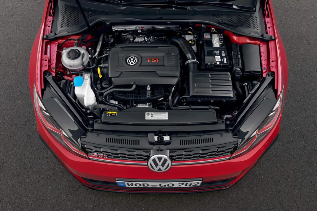 VW Golden Super Hybrid EA211 1.5 TSIe carroemercado