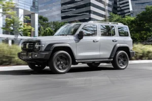 GWM Tank 300 L Recebe Atualização Visual e Tecnológica com LiDAR e Coffee GPT GWM Tank 300 L LiDAR, Noa e Coffee GTP Chegam ao Modelo carroemercado