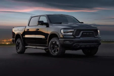 RAM 1500 Big Horn carroemercado