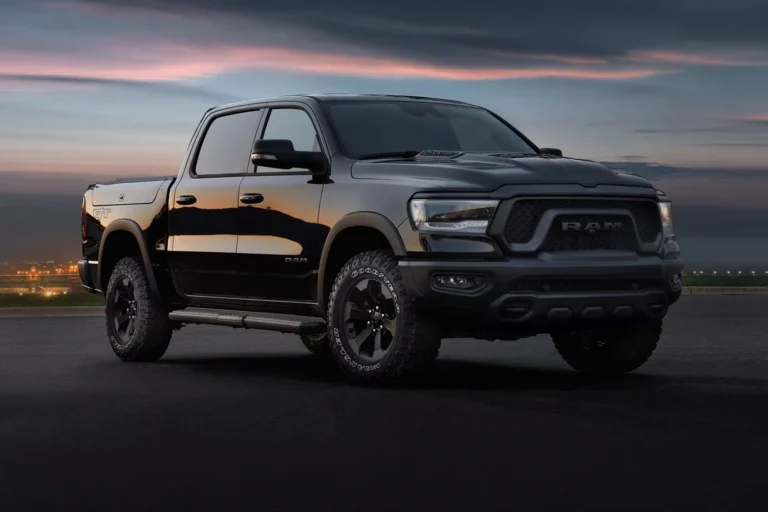 RAM 1500 Big Horn: a Picape Grande Mais Rápida do Brasil Chega com Preço Sugerido de R$ 449.990 RAM 1500 Big Horn carroemercado